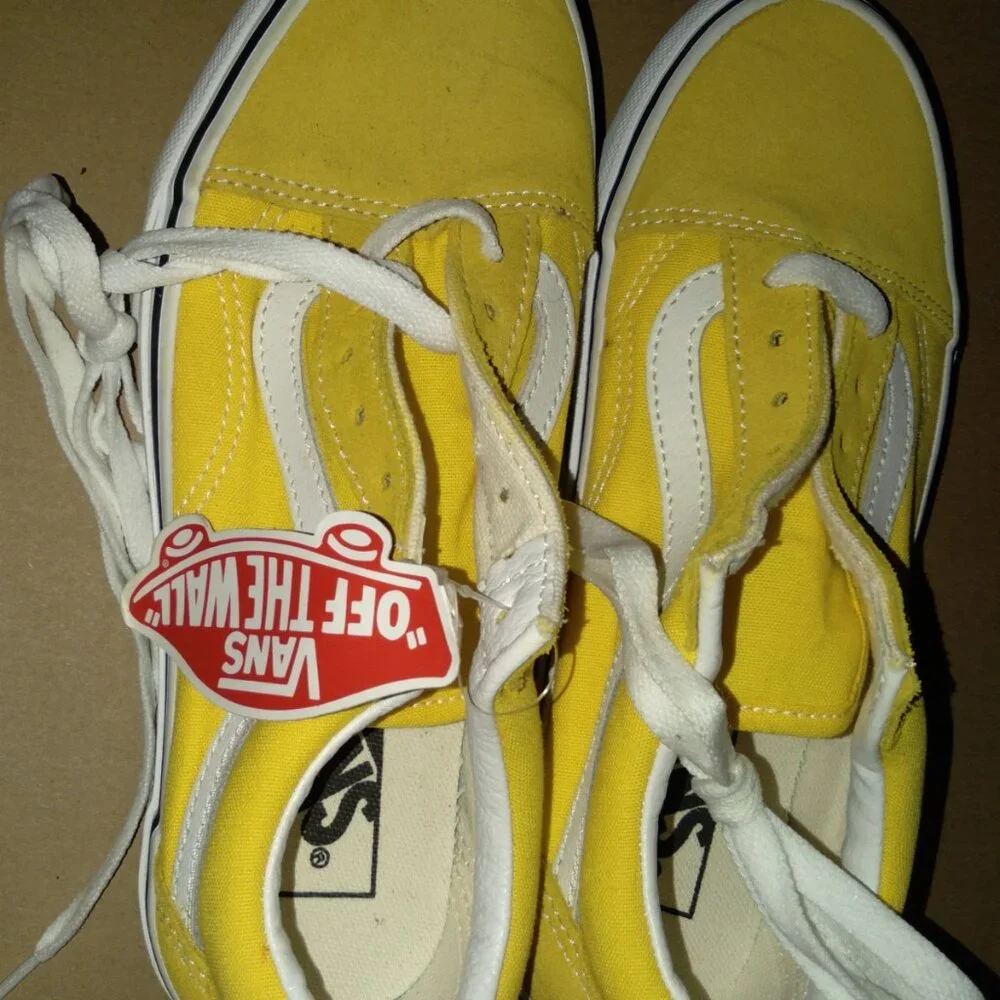 Mens Van's size 4 - Picture 8 of 9